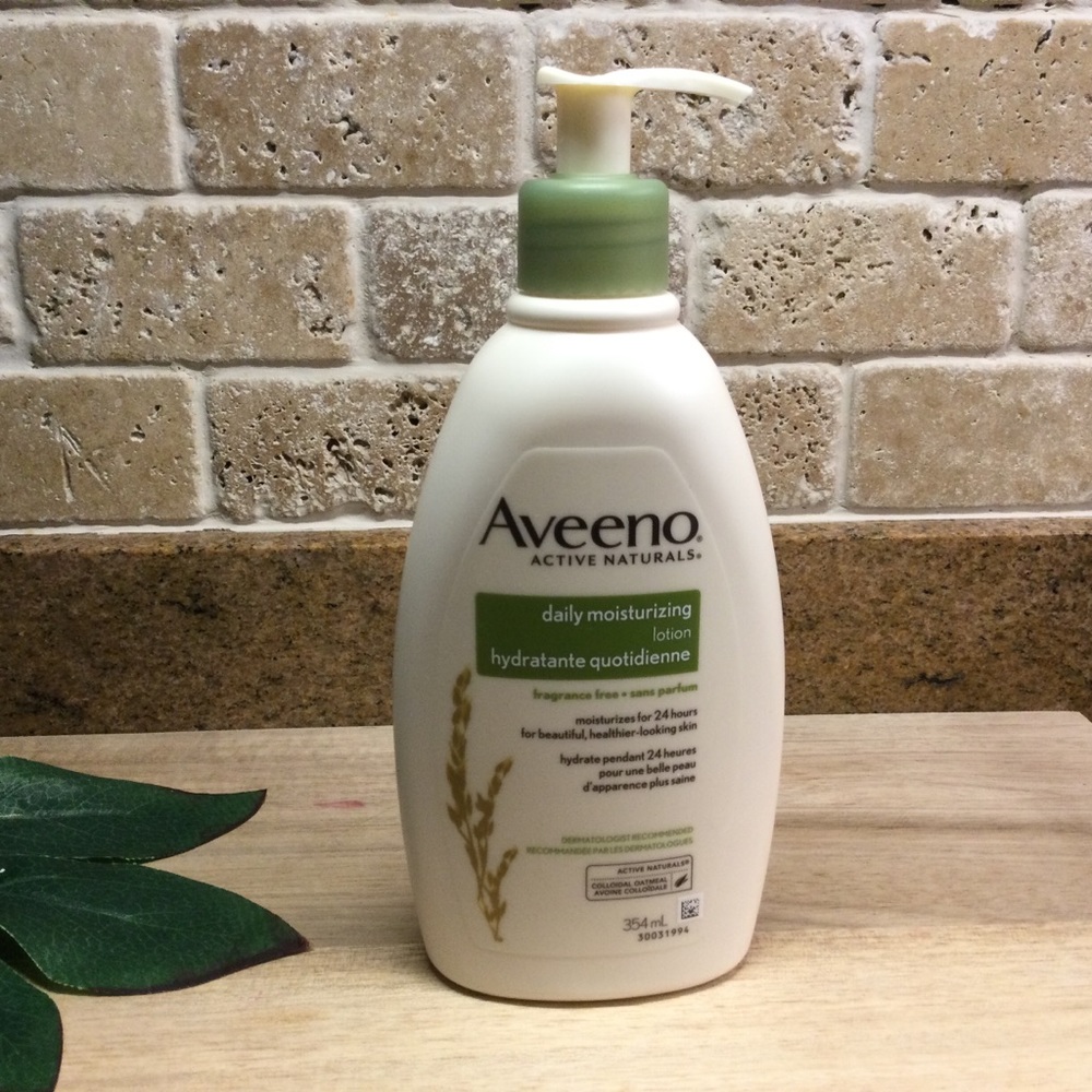 New Aveeno Skin Daily Moisturizing Lotion- 354ml